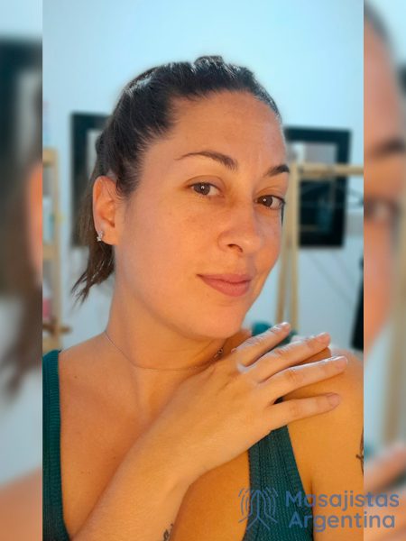 Lara4